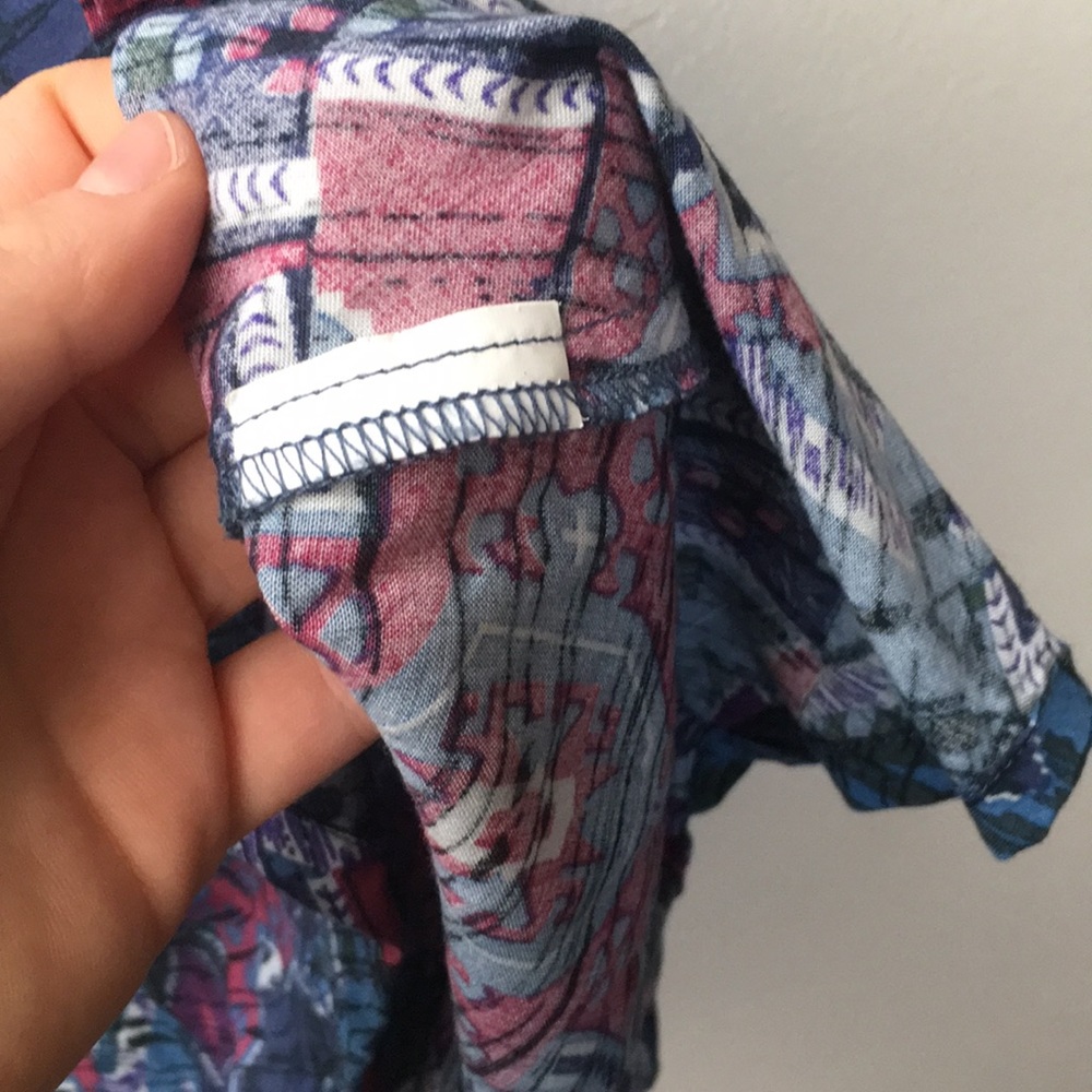 🌺🌸 Women’s UO Pleated Tribal ButtonUp Mini Dress - Picture 6 of 12